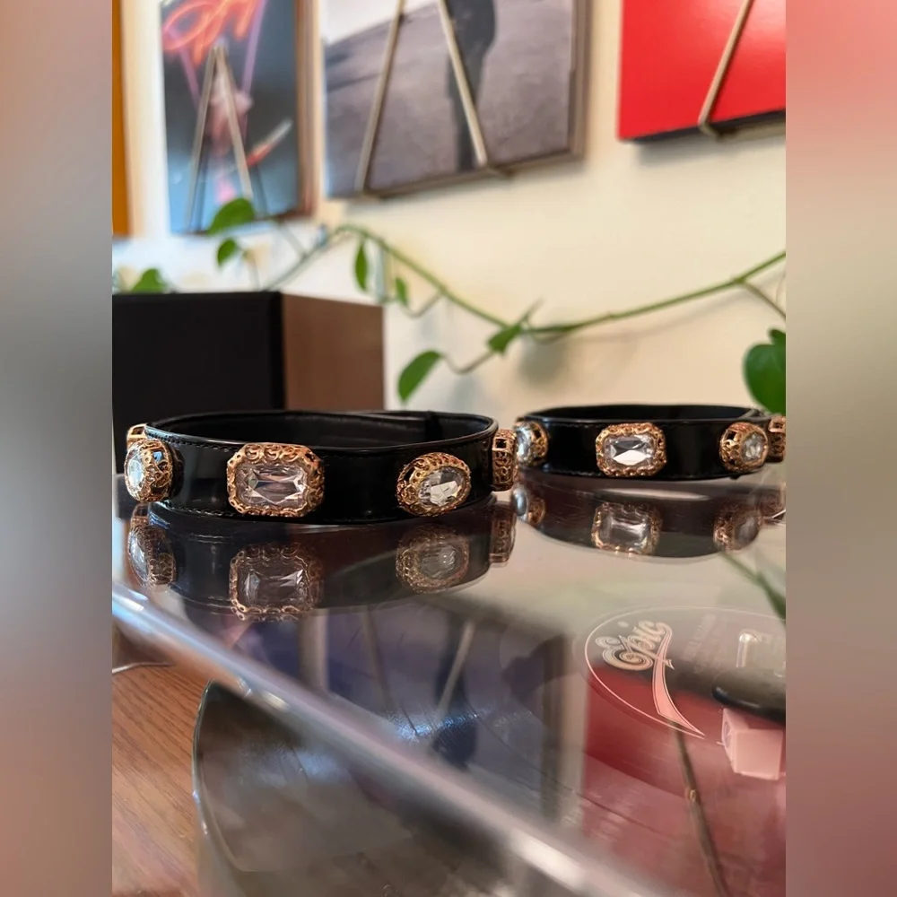 👢Sparkling Boot Bands, Adjustable Boot Bracelets, Women’s Fashion, Pair, Gold - Picture 6 of 14